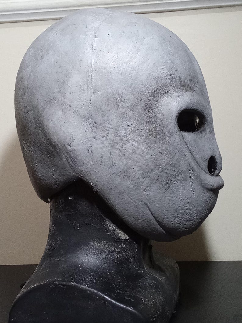 Frisbee alien twilight zone mask prop